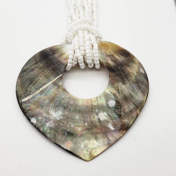Shell necklace - Picture 4 of 6